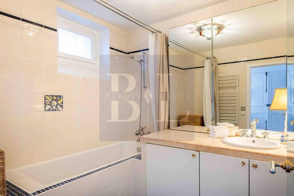 Dauphine Saint Germain 6Th Arr 2Bedrooms Paris Luaran gambar